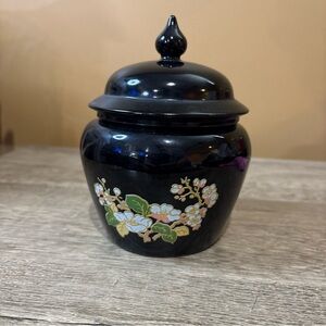 Vintage Avon Black Amethyst Glass Cherry Blossom Flower Ginger Jar W Lid. 3B